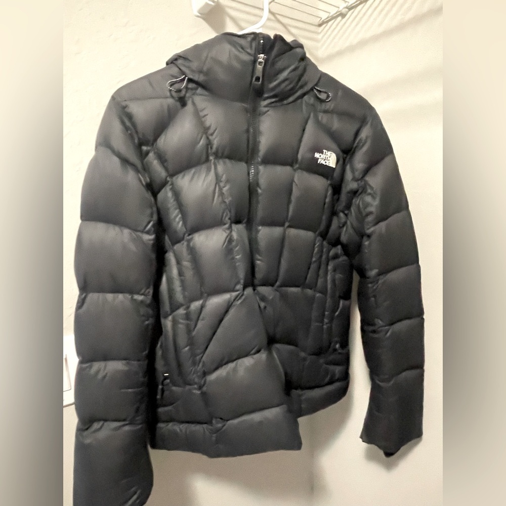 Winter Jacket - The North Face - Black - Size Medium